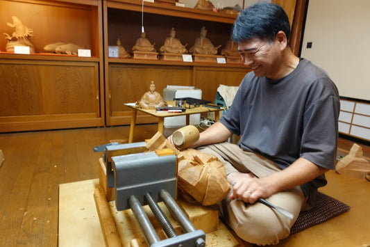 自分の歩幅で歩む　井波彫刻師・久保大樹