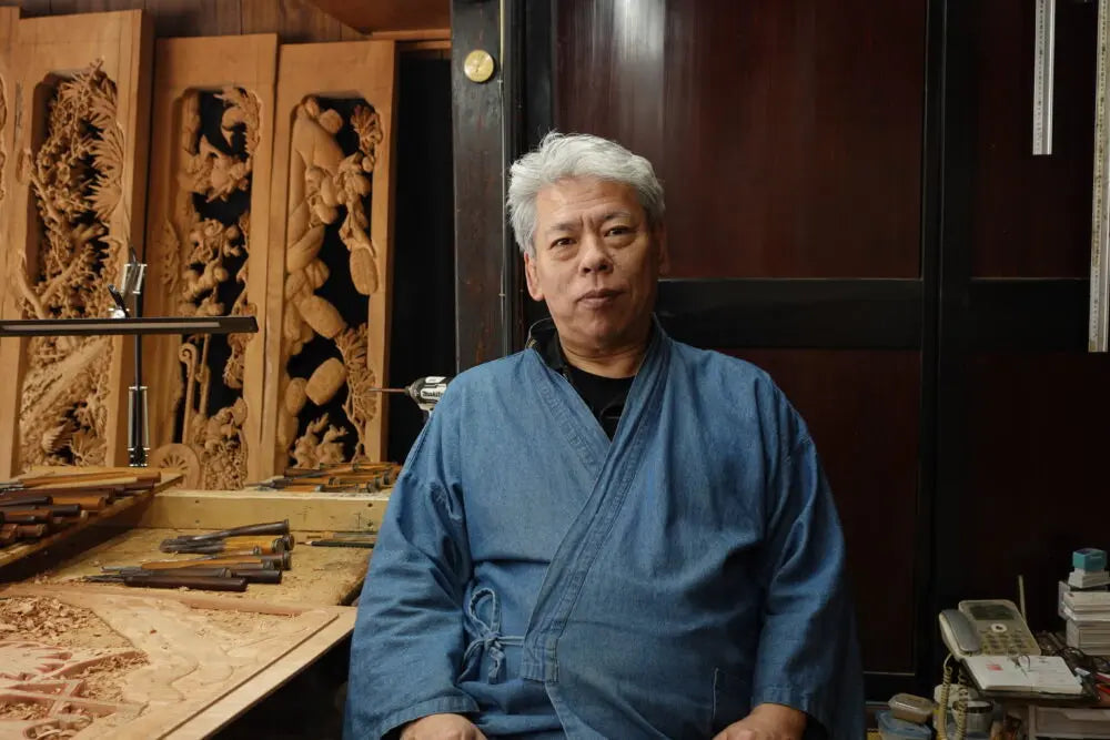 芸術と工芸を行き来して・井波彫刻師　野村清宝